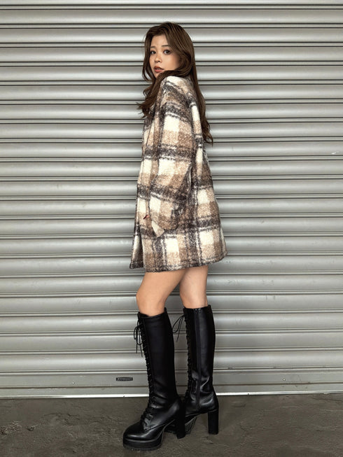 チェック柄ミドル丈コート